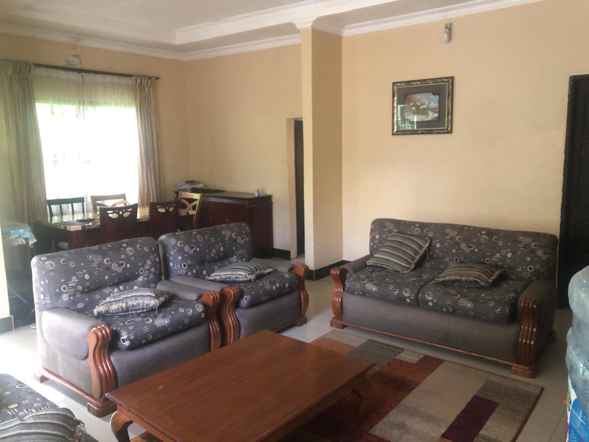 Tatys Homestay Dar es Salaam Exterior foto