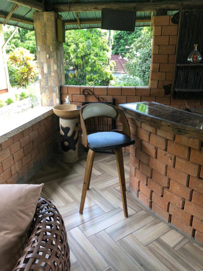 Tatys Homestay Dar es Salaam Exterior foto